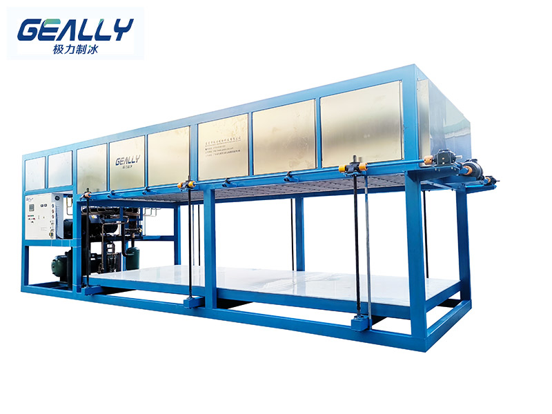 直冷式塊冰機對比鹽水式塊冰機的優(yōu)勢！防止損壞要注意哪些？